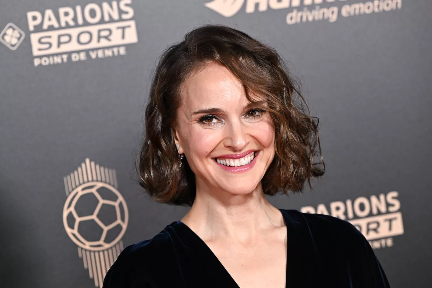 Natalie Portman Debuted a Curly Copper Lob for Fall in a Plunging Velvet Gown